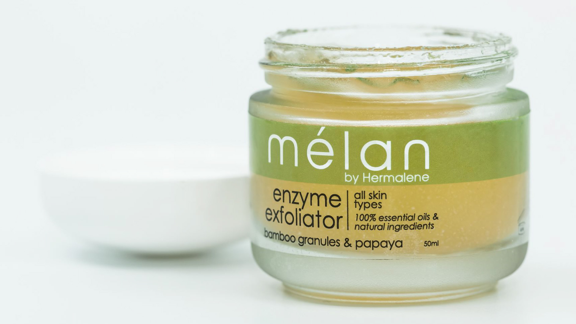 enzyme exfoliator melan skincare bamboo and papaya